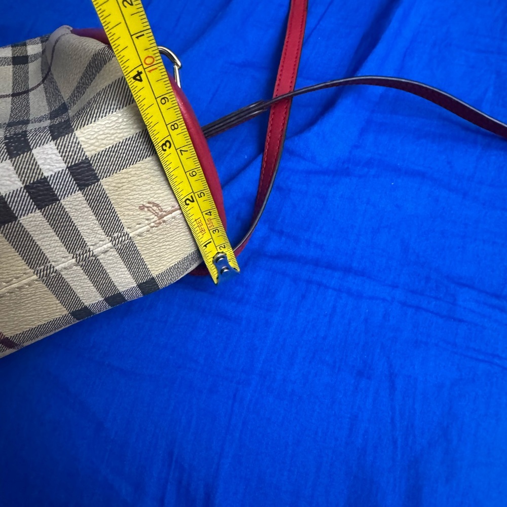 Burberry small crossbody bag - Picture 11 of 12